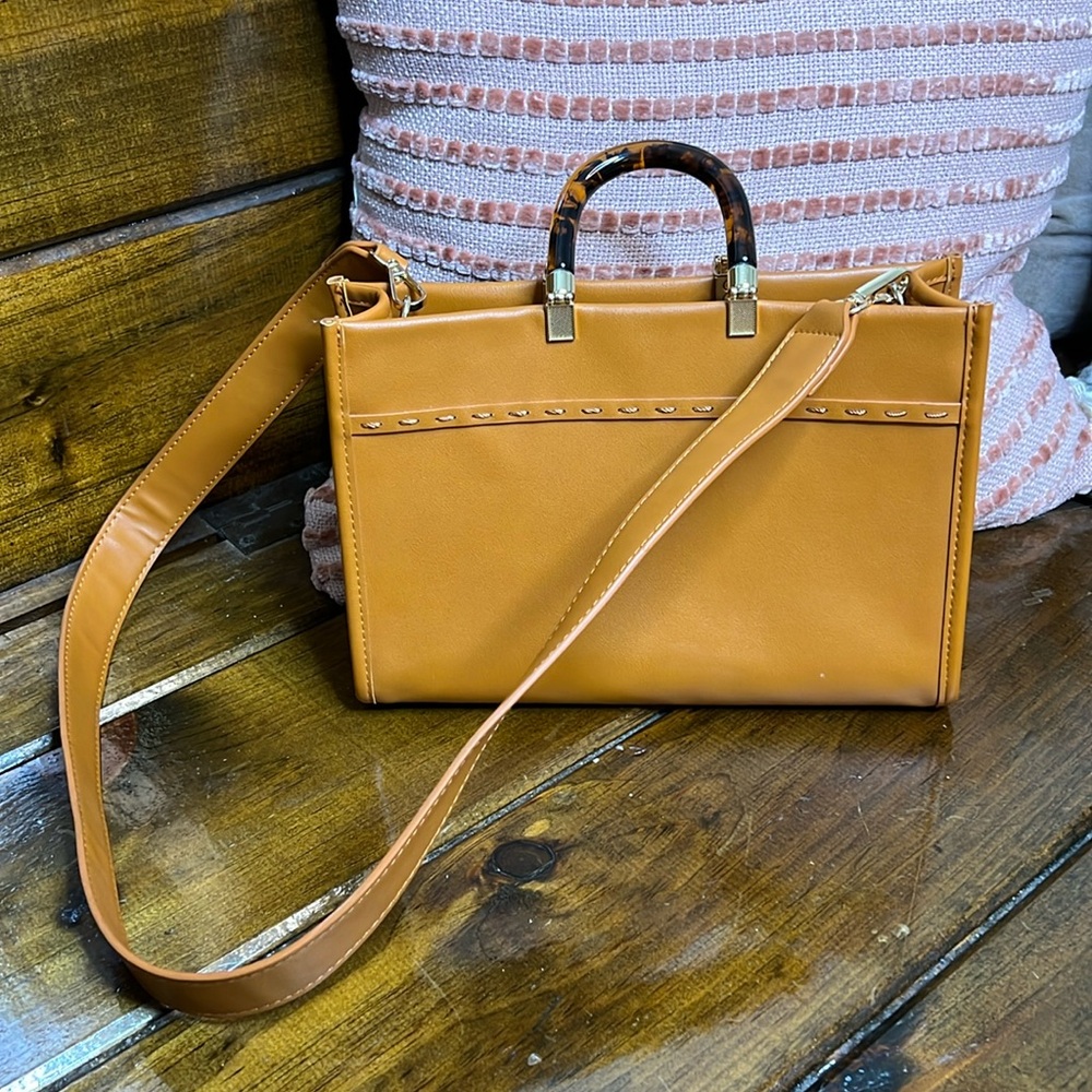 Amazon Faux Leather Tortoise Handle‎ Tote Bag- OS